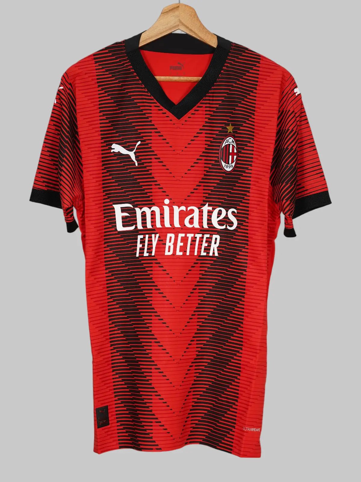 AC Milan Home Shirt Player Issue 2023/24 BNWT Rafa Leao 10 (M)