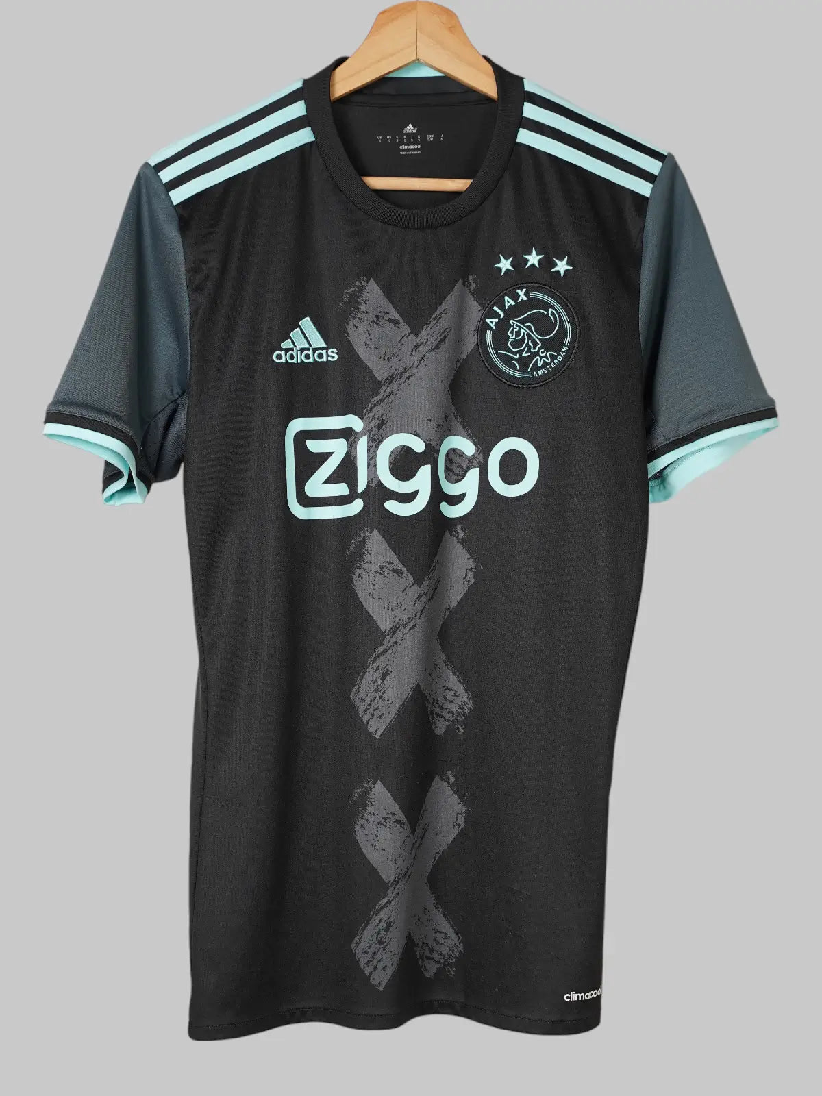 Ajax Away Shirt 2016/17 Ziyech 22 (S)