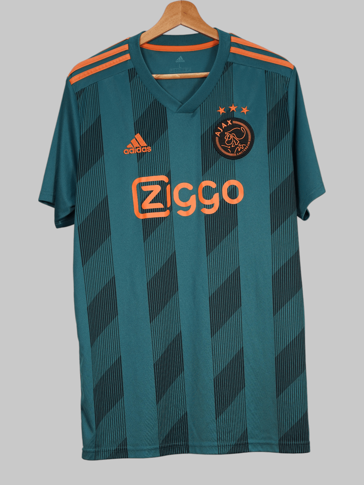 Ajax Away Shirt 2019/20 Ziyech 22 (L)