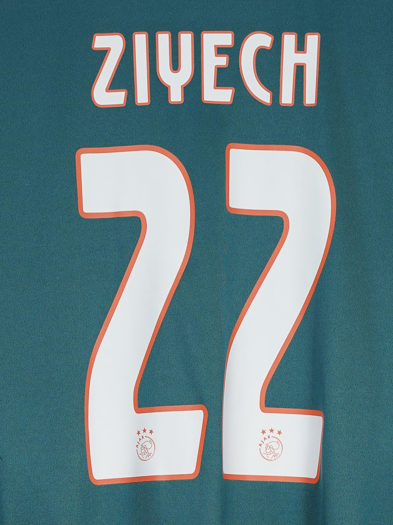 Ajax Away Shirt 2019/20 Ziyech 22 (L)