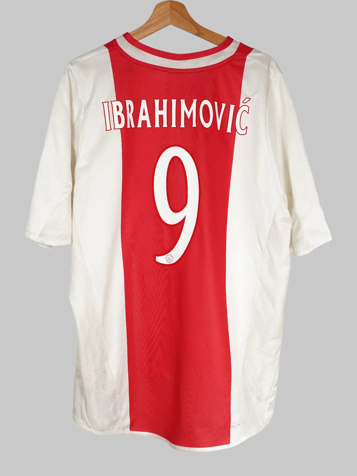 Ajax Home Shirt 2004/5 Ibrahimovic 9 (XL)