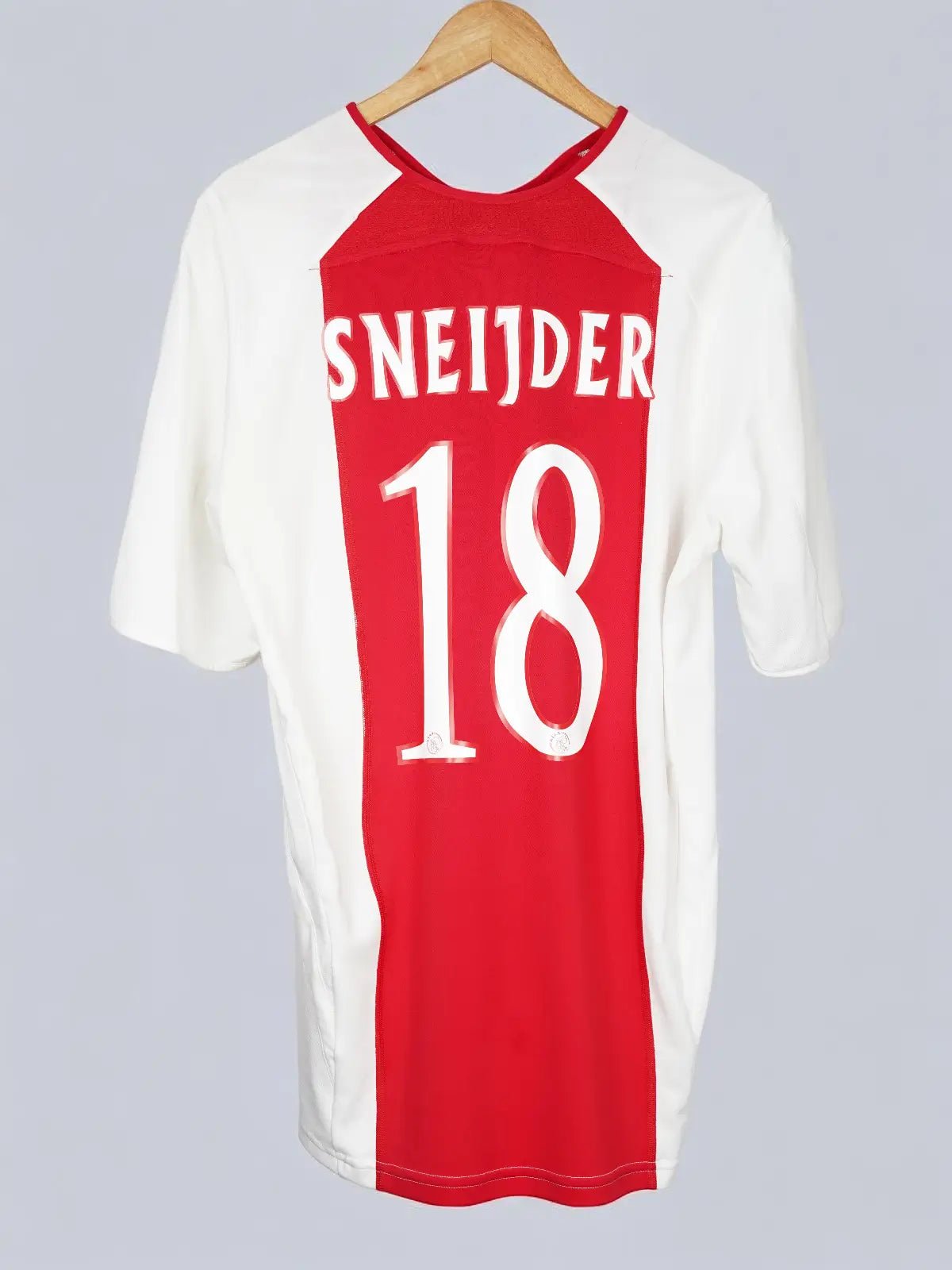 Ajax Home Shirt 2005/6 Sneijder 18 (M)