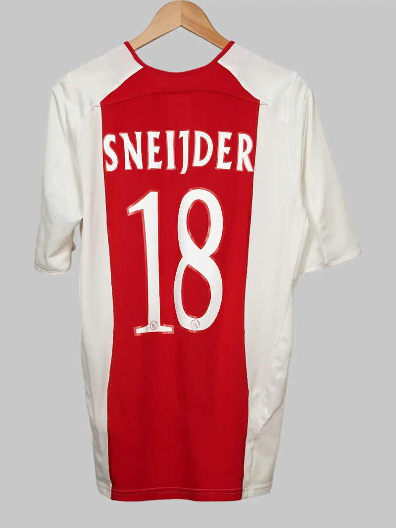 Ajax Home Shirt 2005/6 Sneijder 18 (M)