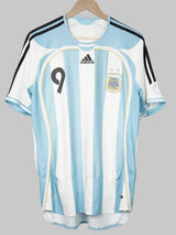 Argentina Home Shirt 2006/7 Crespo 9 (M)