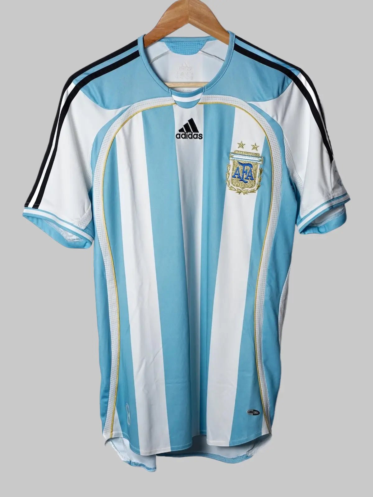 Argentina Home Shirt 2006/7 (S)
