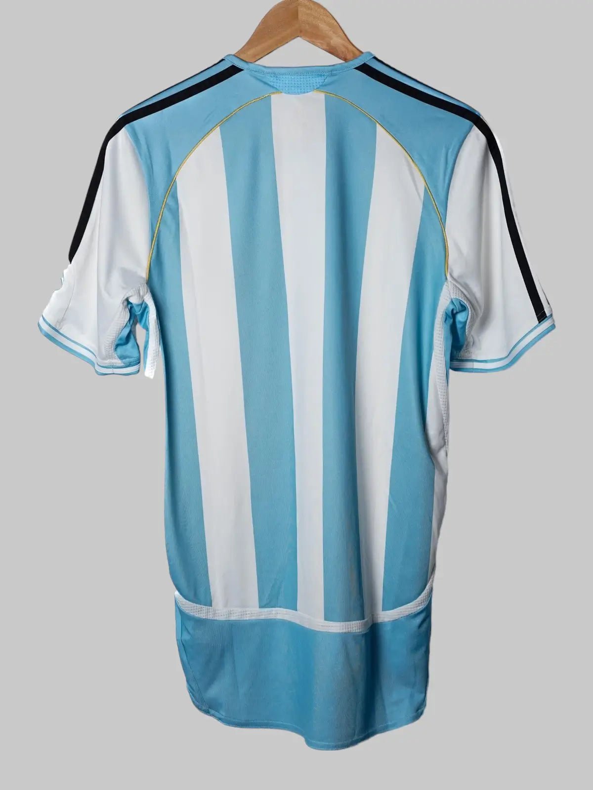 Argentina Home Shirt 2006/7 (S)