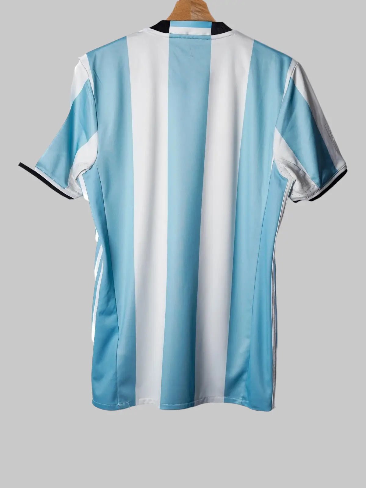 Argentina Home Shirt 2016/17 (S)