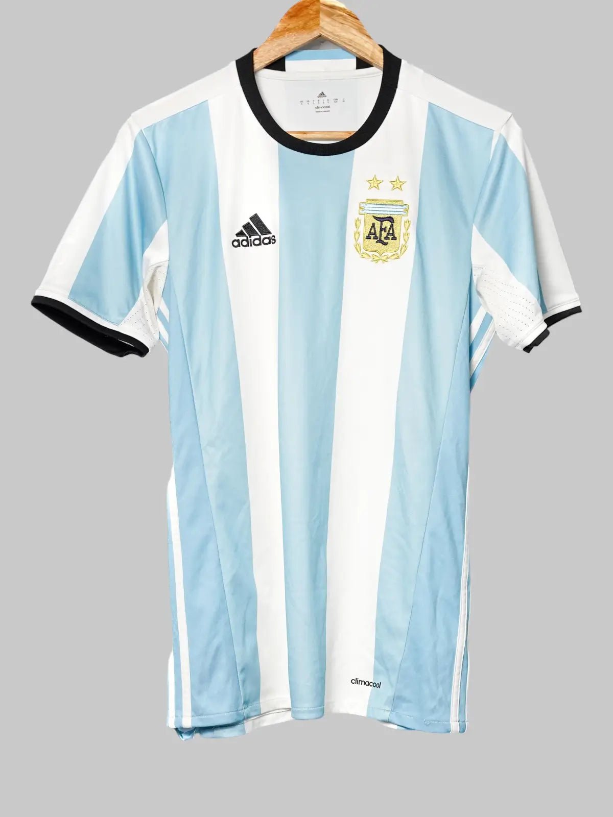 Argentina Home Shirt 2016/17 (S)