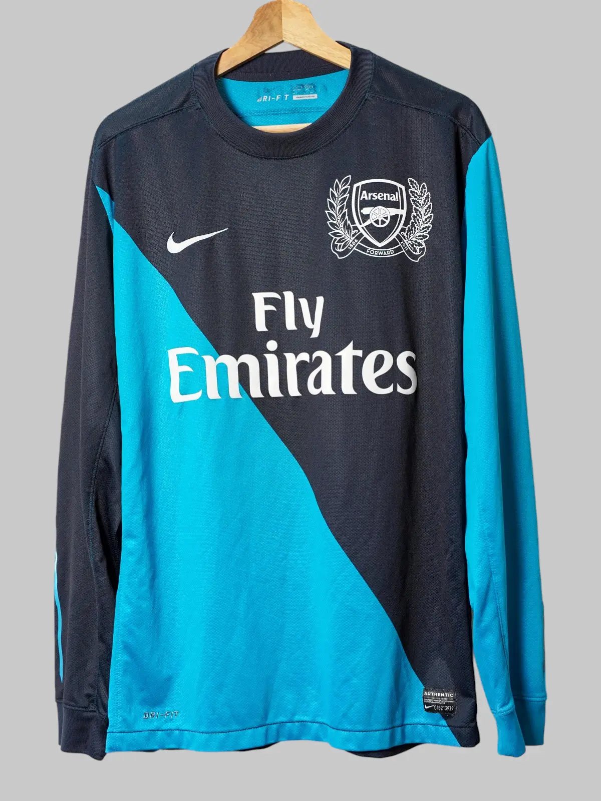 Arsenal Away Shirt 2011/12 L/S Henry 12 (L)