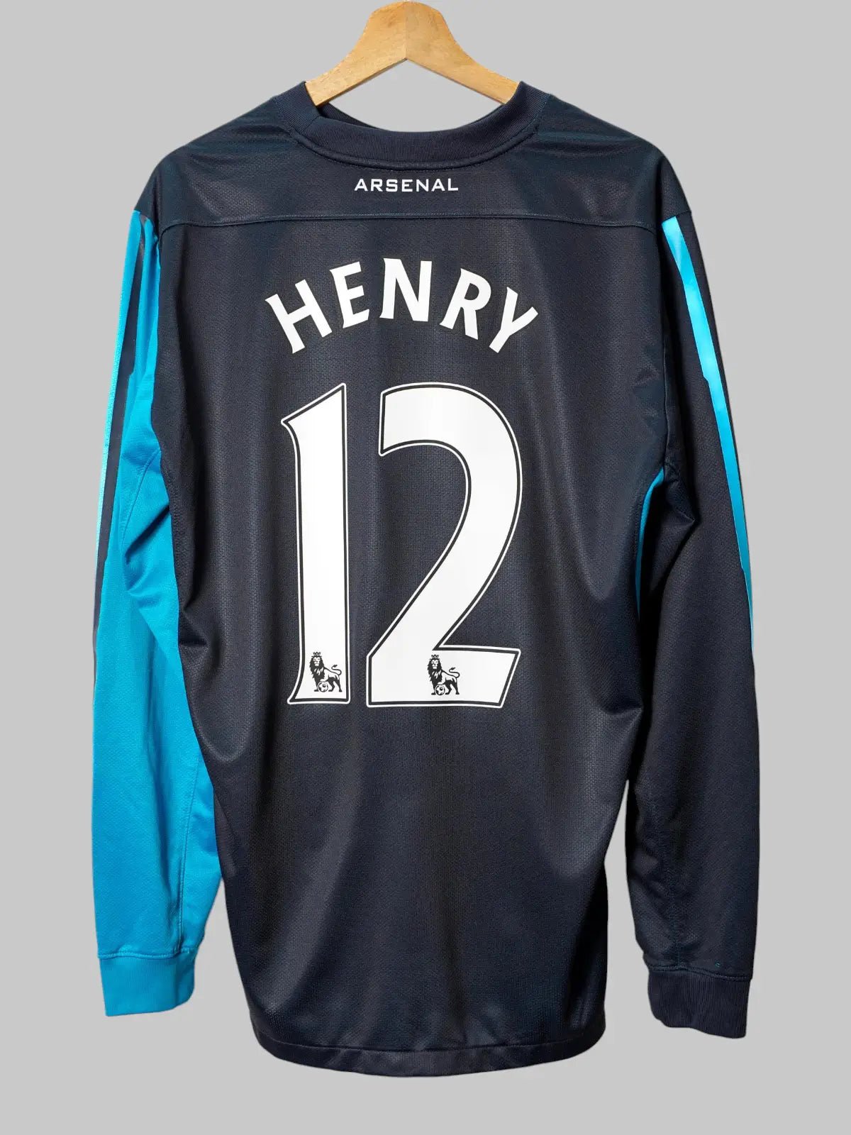 Arsenal Away Shirt 2011/12 L/S Henry 12 (L)