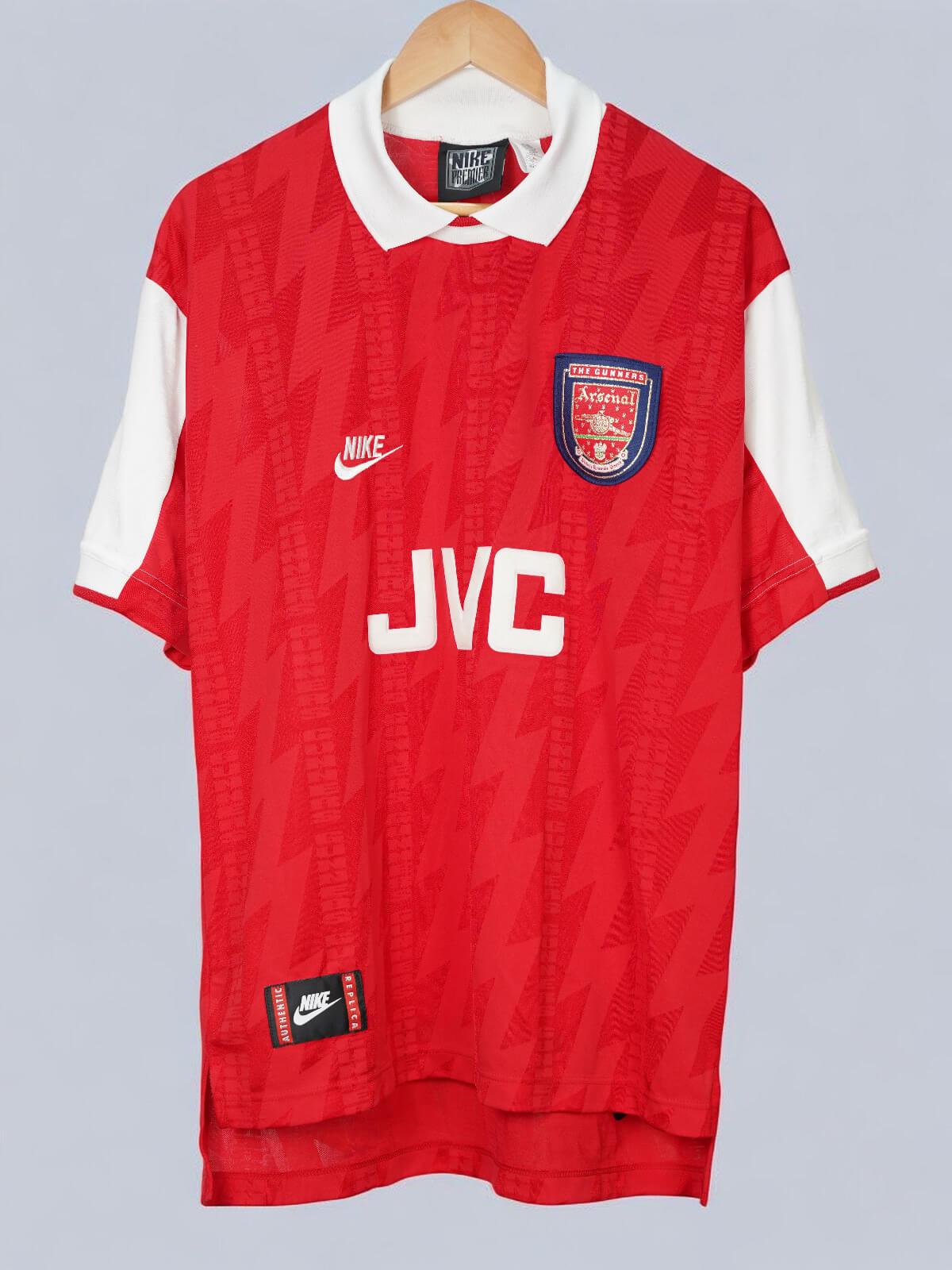 1994/96 Arsenal Bergkamp #10 Home Shirt (L) Nike | First11