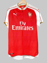 Arsenal Home Shirt 2015/16 Özil 11 (M)