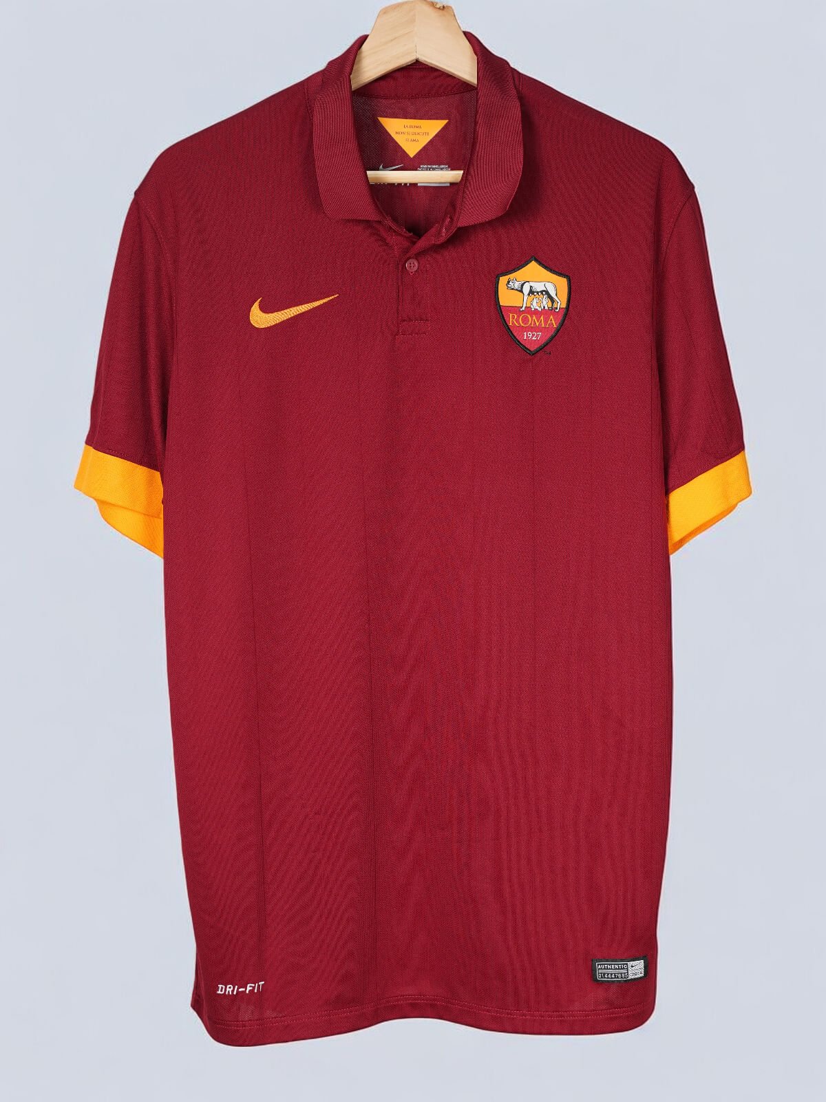 2014/15 AS Roma Nainggolan #4 Home Shirt (L) Nike | First11