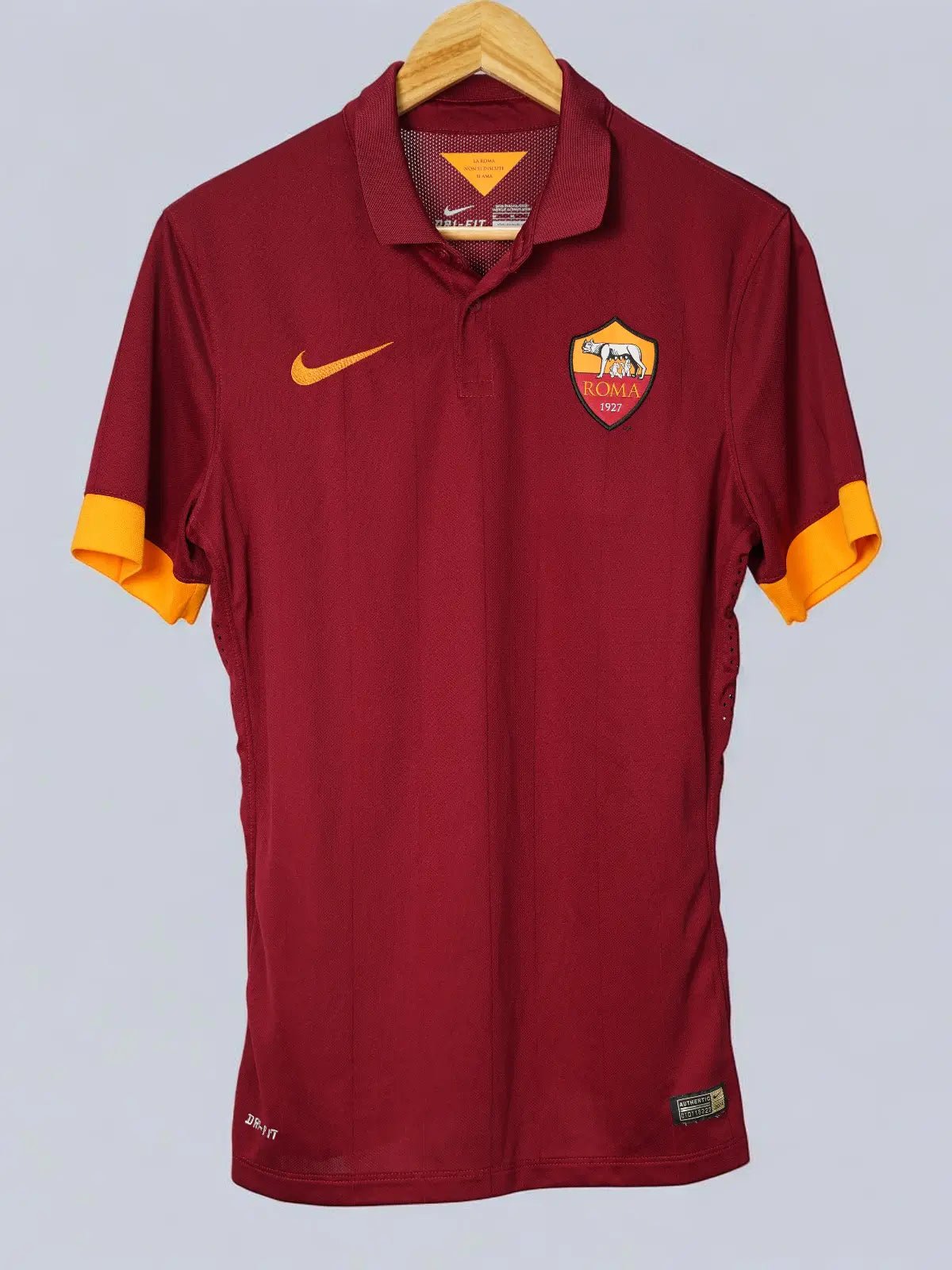 AS Roma Home Shirt 2014/15 Player Issue Nainggolan 4 (L)