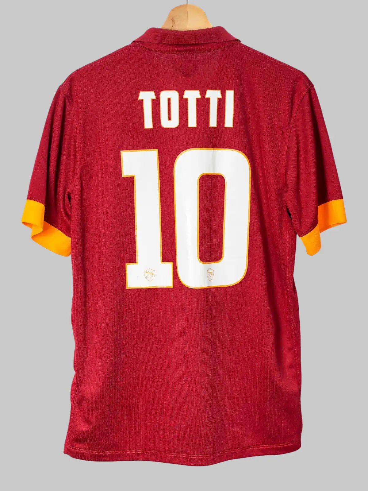 AS Roma Home Shirt 2014/15 Totti 10 (M)