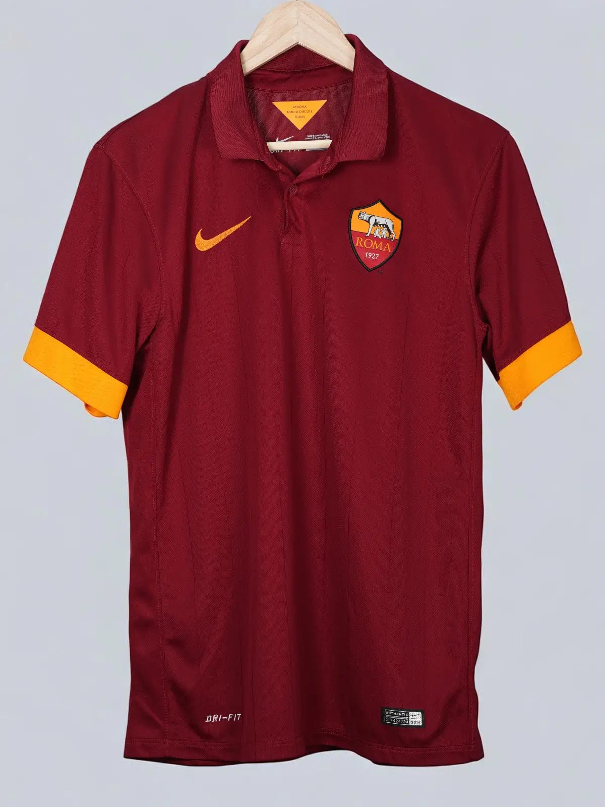 AS Roma Home Shirt 2015/16 Pjanic 15 (M)