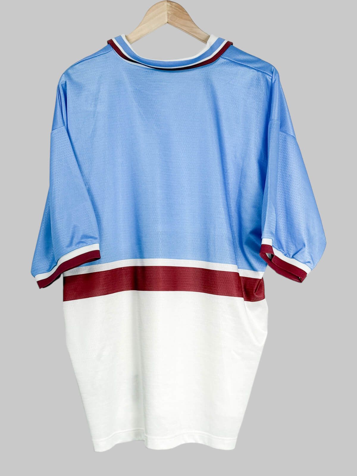 2009/10 Aston Villa Agbonlahor #11 Home Shirt (S) Nike – First11