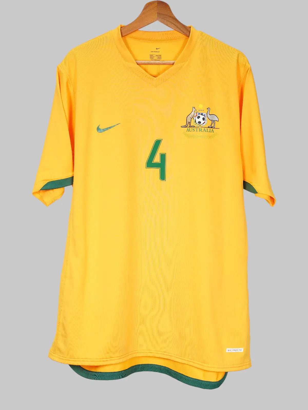 2006/07 Australia Cahill #4 Home Shirt (XL) Nike | First11