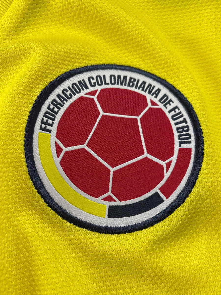 2022/23 Colombia James #10 Home Shirt (L)