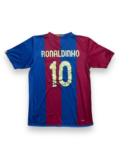 Barcelona Home Shirt 2006/7 Ronaldinho #10 - 8/10 - XL Kids