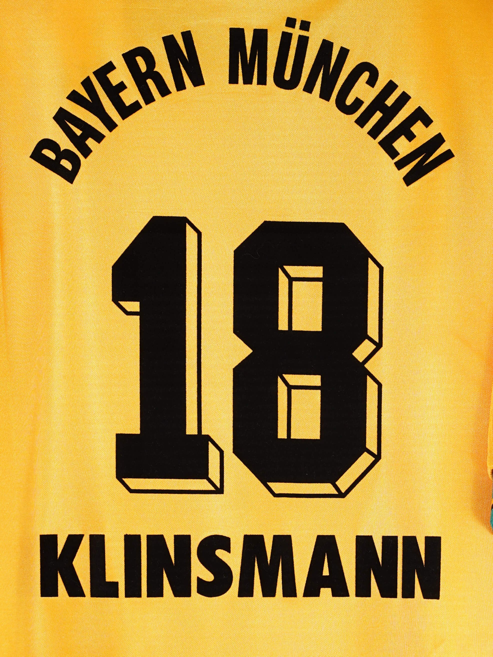 Bayern Munich Away Football Shirt 1993/94, 1994/95 - Klinsmann #18