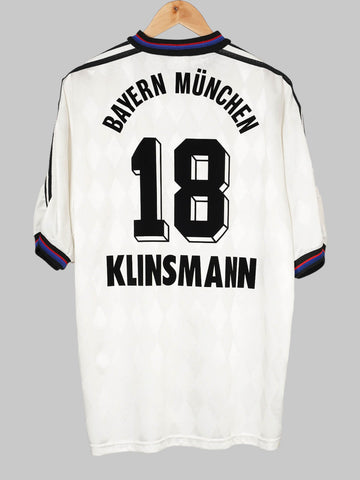 Bayern Munich Away Shirt 1996 - 98 Klinsmann 18 (XL)