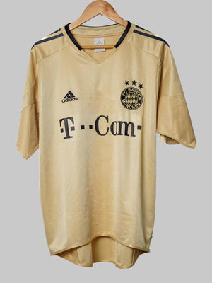 Bayern Munich Away Shirt 2004/5 (L)