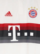 Bayern Munich Away Shirt 2015/16 Robben 10 (M)
