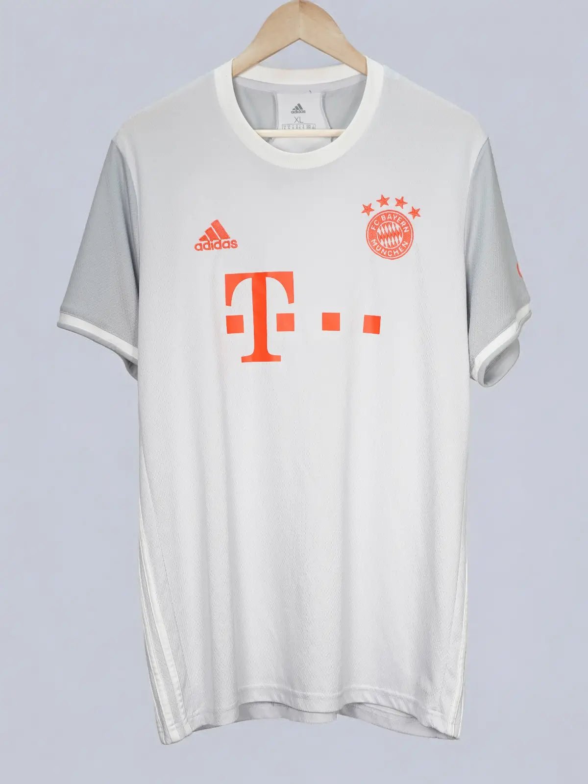 Bayern Munich Away Shirt 2020/21 (XL)