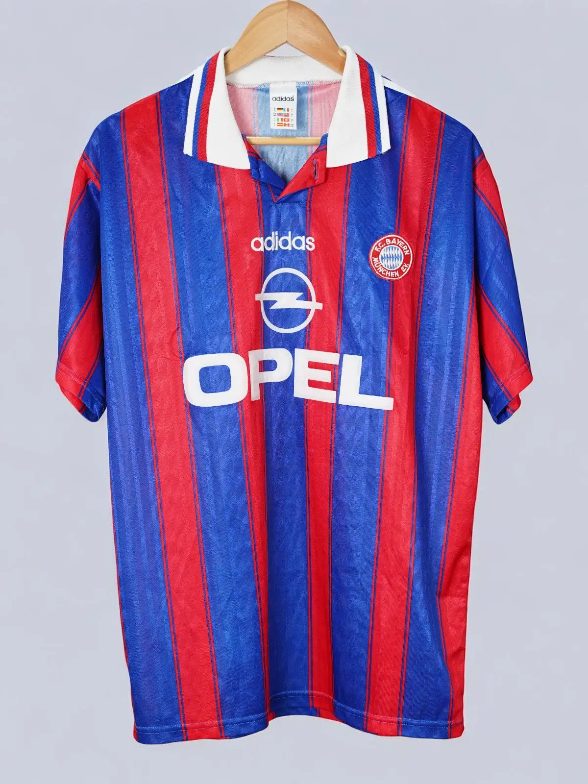 Bayern Munich Home Shirt 1995/97 Klinsmann 18 (L)