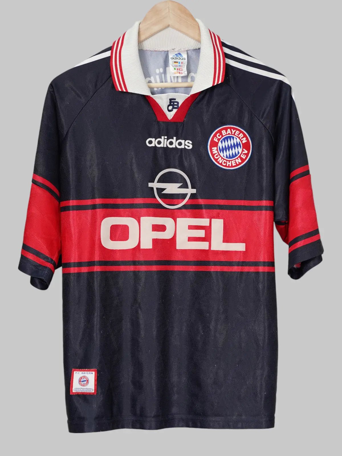 Bayern Munich Home Shirt 1998/99 (M)