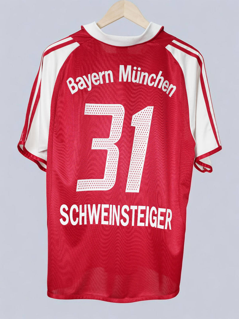 Bayern Munich Home Shirt 2003/4 Schweinsteiger 31 (M)