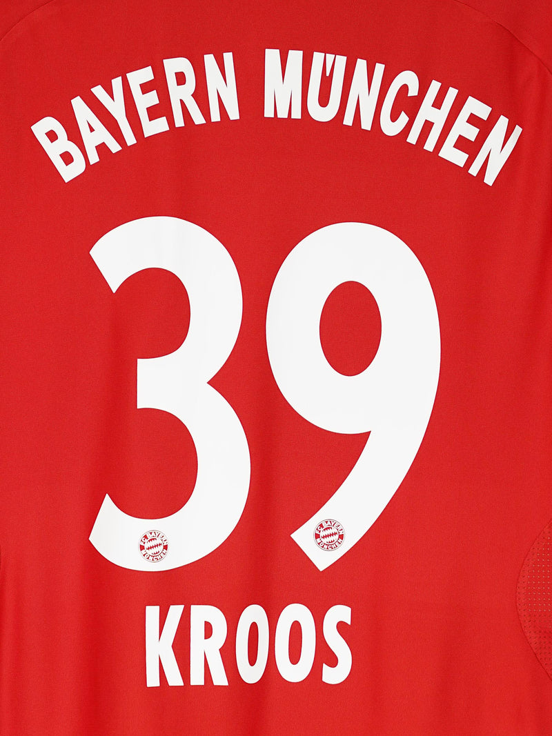 Bayern Munich Home Shirt 2007/9 Kroos 39 (M)