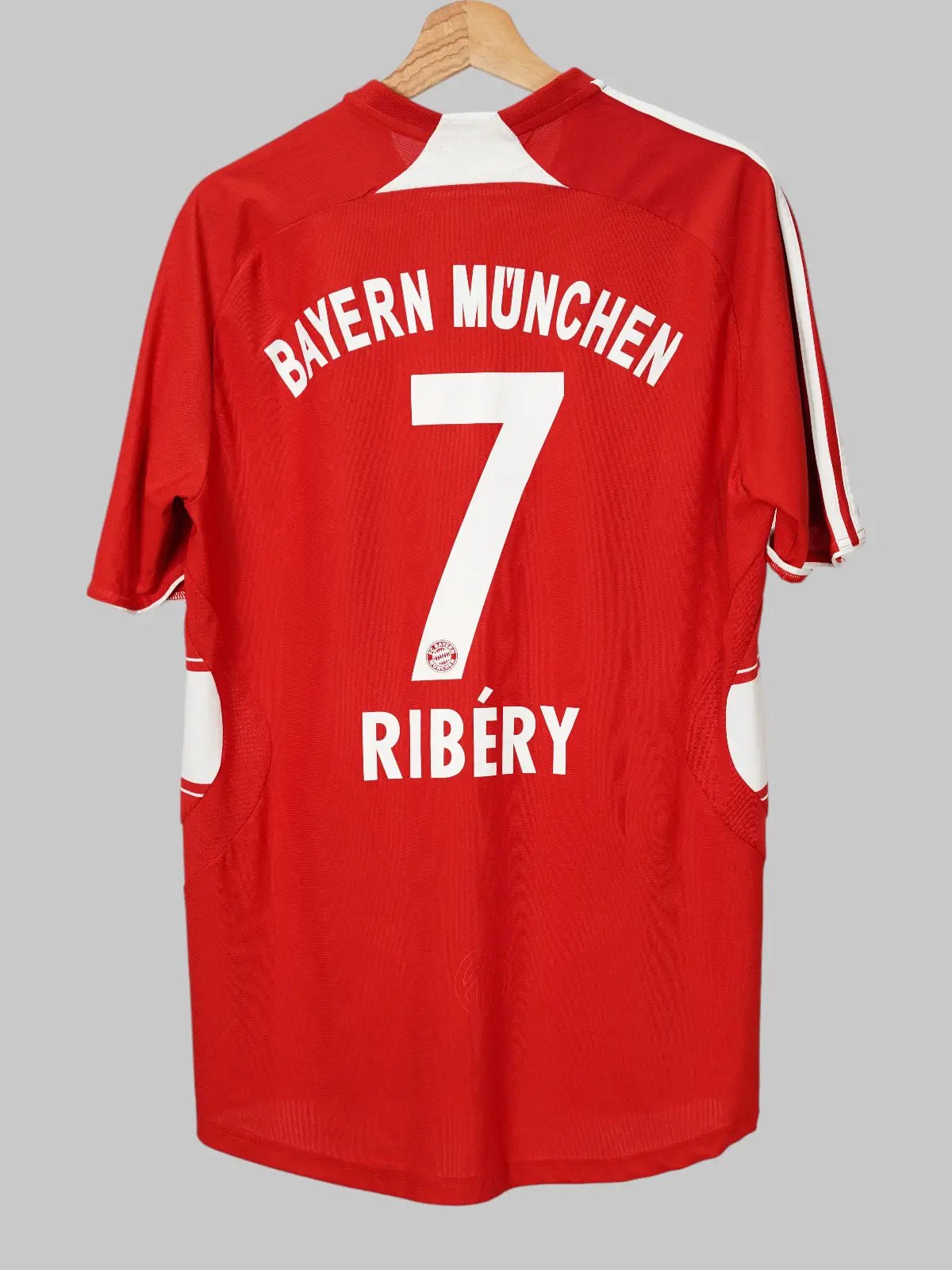 Bayern Munich Home Shirt 2008/09 Ribery 7 (M)