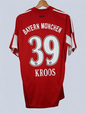 Bayern Munich Home Shirt 2010/11 Kroos 39 (M)
