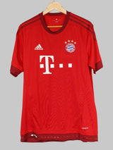 Bayern Munich Home Shirt 2015/16 Lewandowski 9 (L)