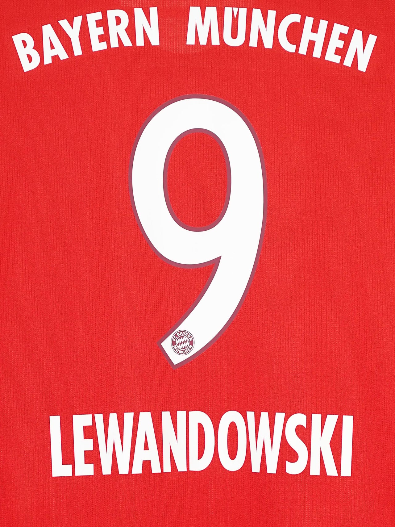 Bayern Munich Home Shirt 2015/16 Lewandowski 9 (XL)