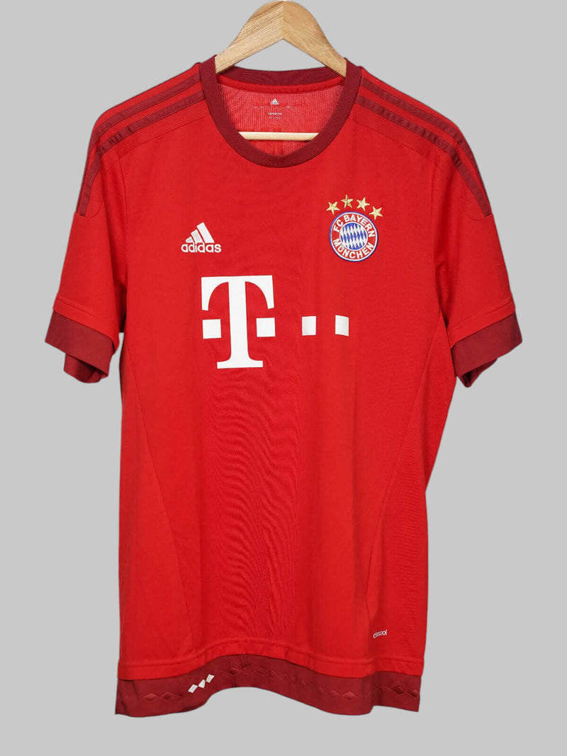 Bayern Munich Home Shirt 2015/16 Robben 10 (L)