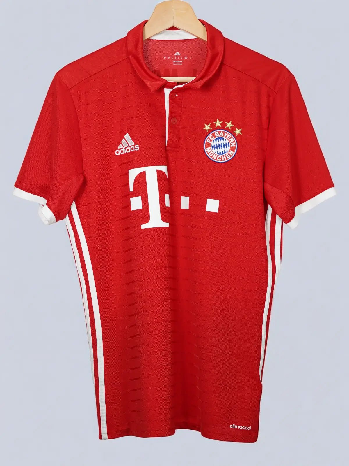 Bayern Munich Home Shirt 2016/17 Alaba 27 (M)