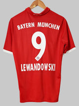 Bayern Munich Home Shirt 2016/17 Lewandowski 9 (XL Kids)