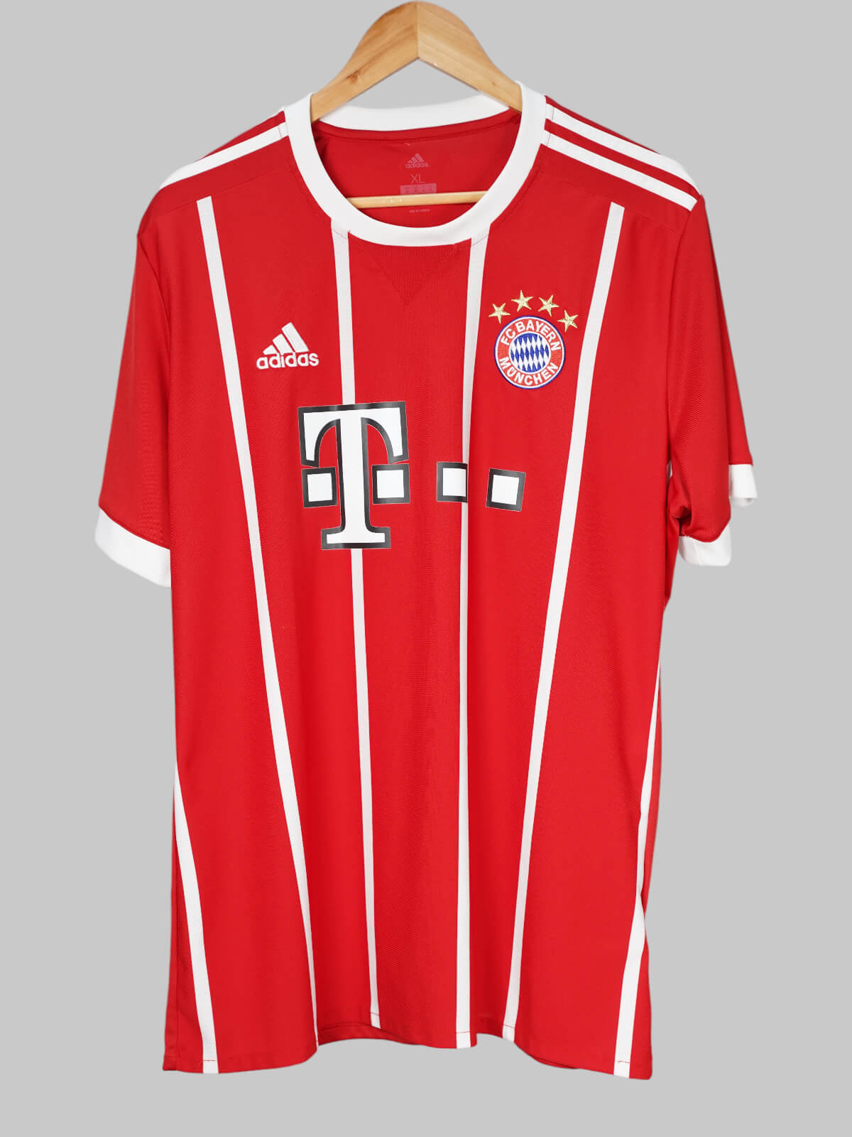 Bayern Munich Home Shirt 2017/18 Vidal 23 (XL)