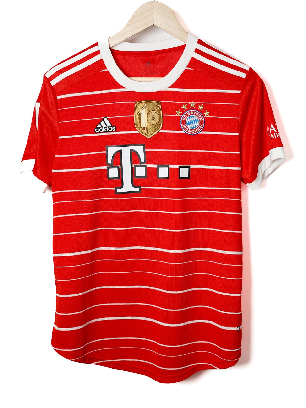 Bayern Munich Home Shirt 2022/23 De Ligt 4 (L Kids)