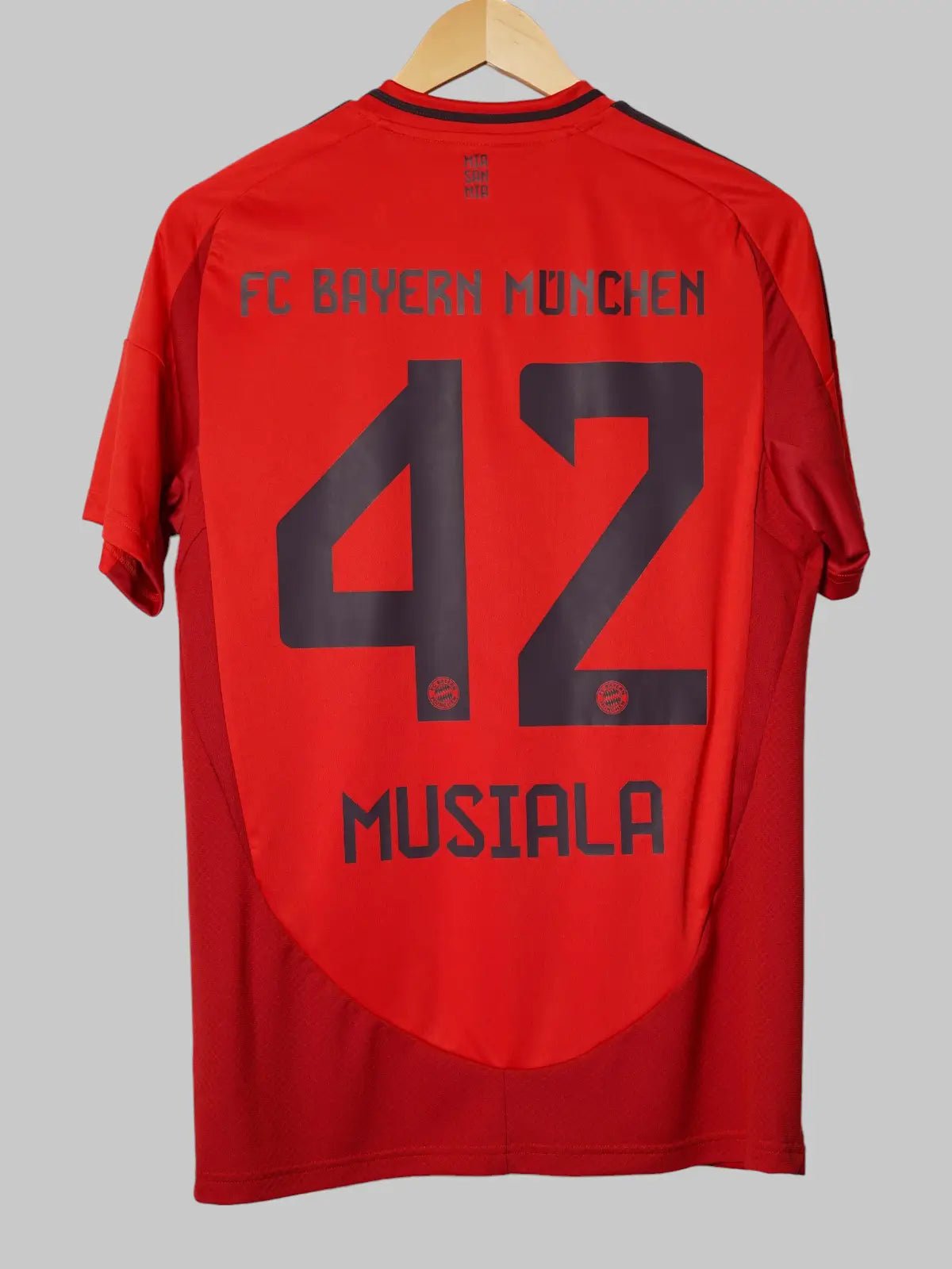 Bayern Munich Home Shirt 2024/25 Musiala 42 BNWT (M)