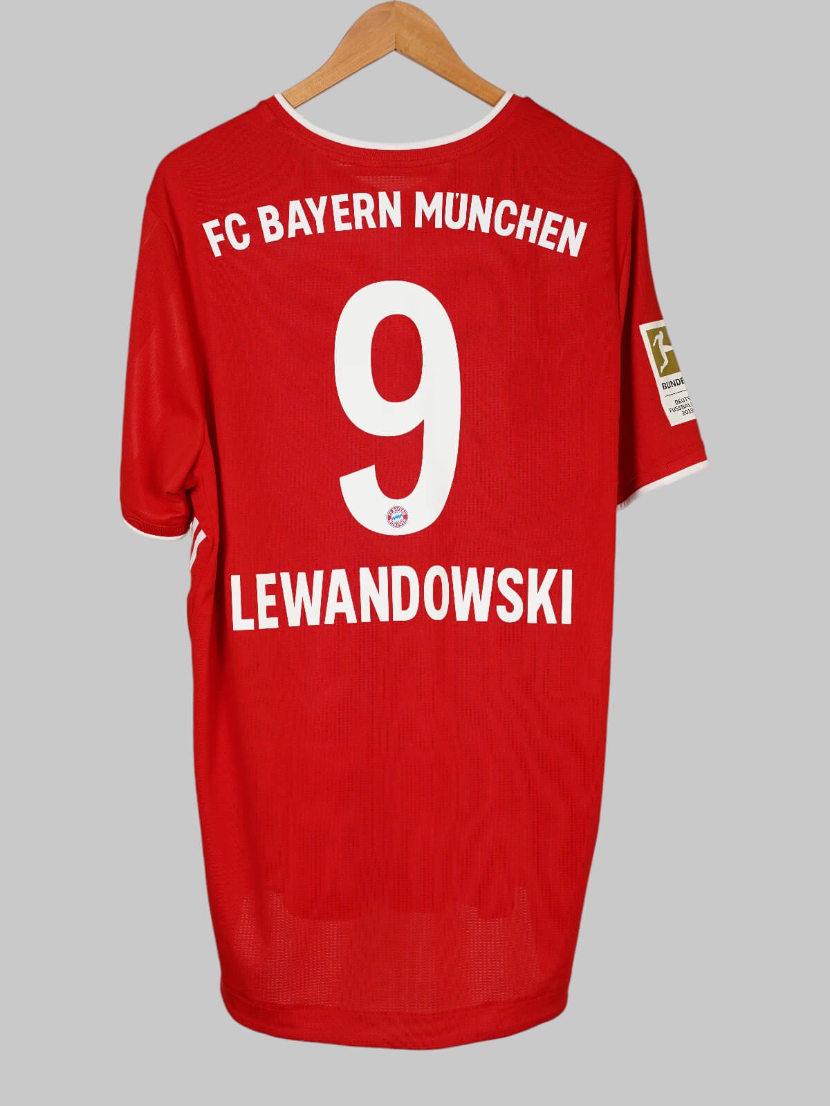 Bayern Munich Home Football Shirt 2020/21 - Lewandowski #9 - Size