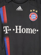 Bayern Munich Third Shirt 2007/8 Toni 9 (XXL)
