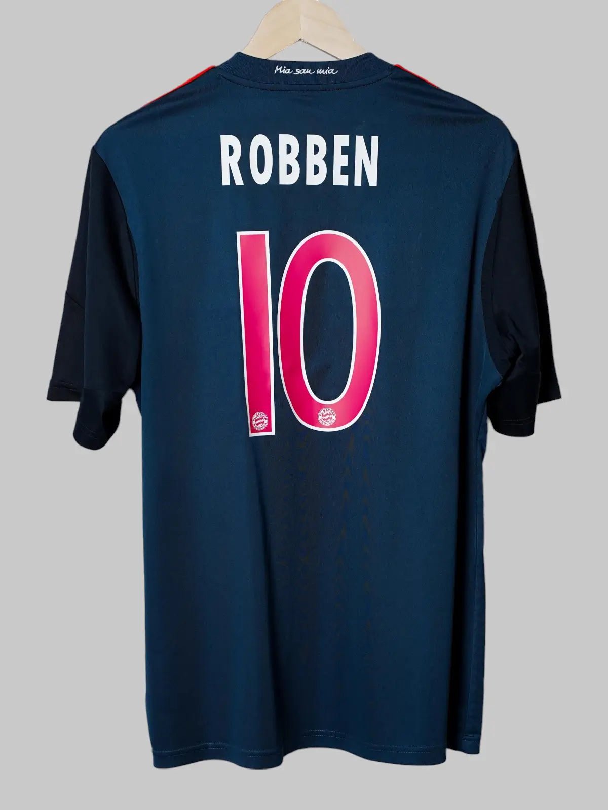 Bayern Munich Third Shirt 2013/14 Robben 10 (L)