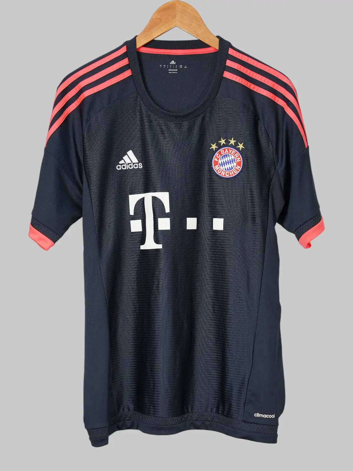 Bayern Munich Third Shirt 2015/16 (L)