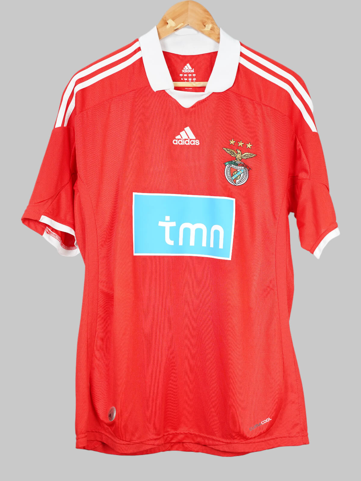 Benfica Home Shirt 2010/11 Saviola 30 (L)