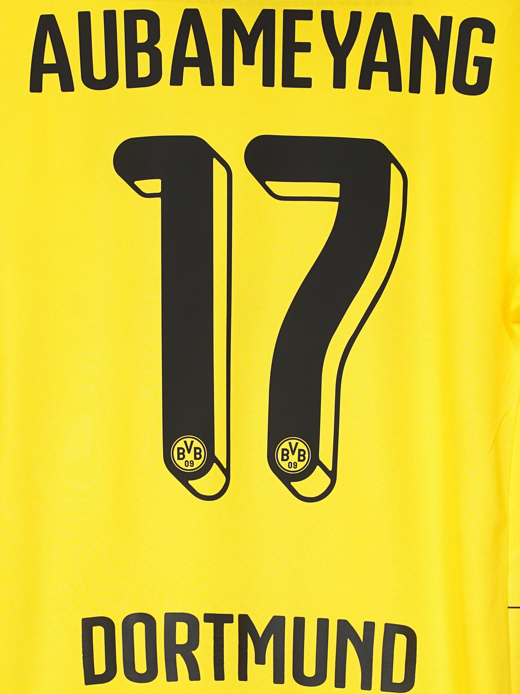 Borrusia Dortmund Home Shirt 2015/16 Aubameyang 17 (M)