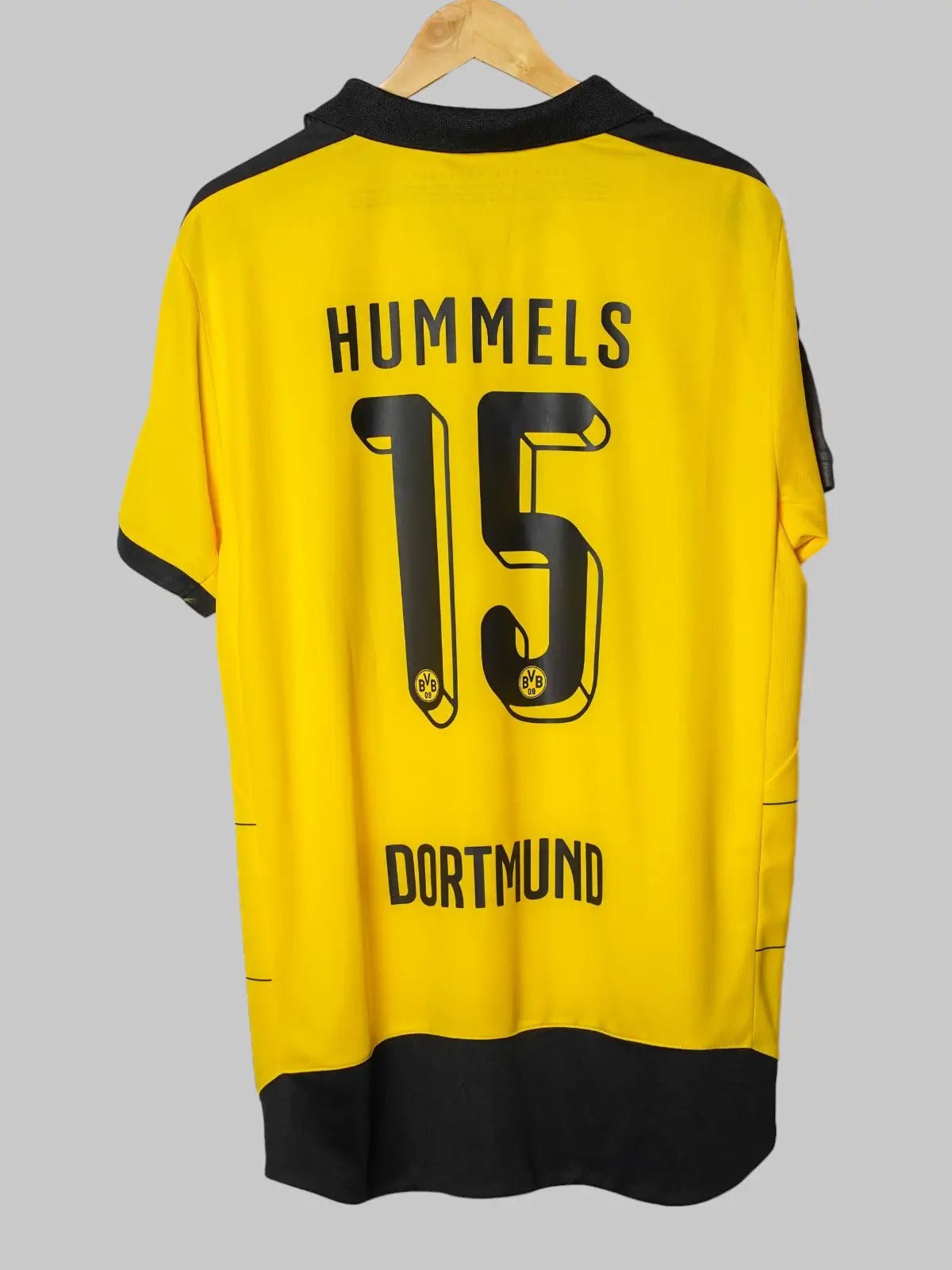 Borussia Dortmund Home Shirt 2015/16 Hummels 15 (XL)